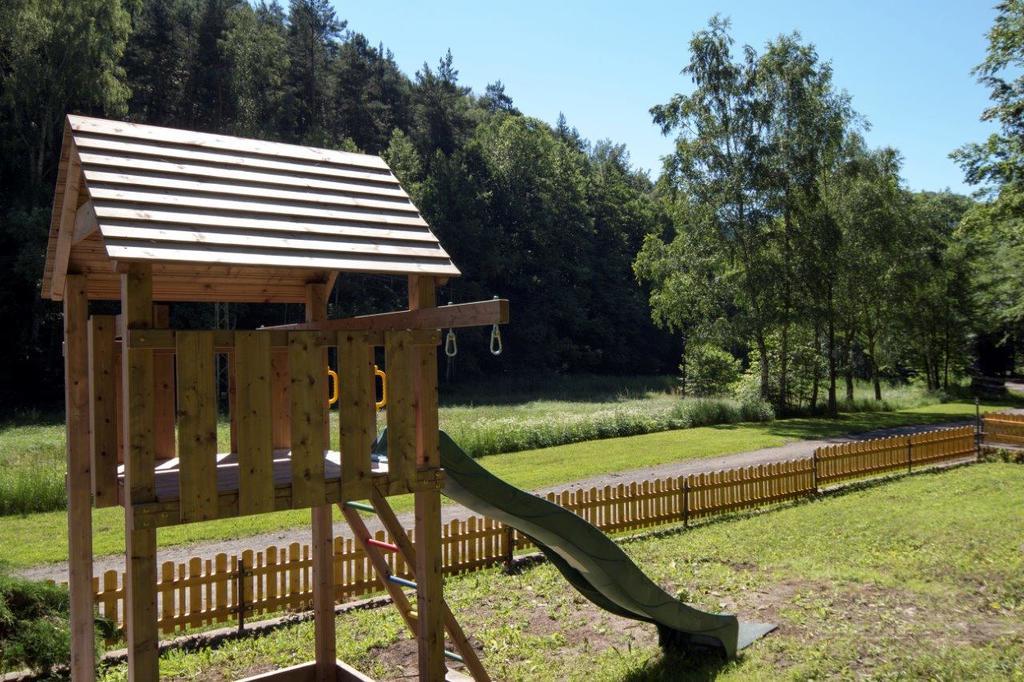 Penzion Pod Houskou Blatce Exterior foto